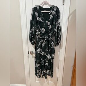 Lane Bryant Black and White Floral Long Sleeve Dress